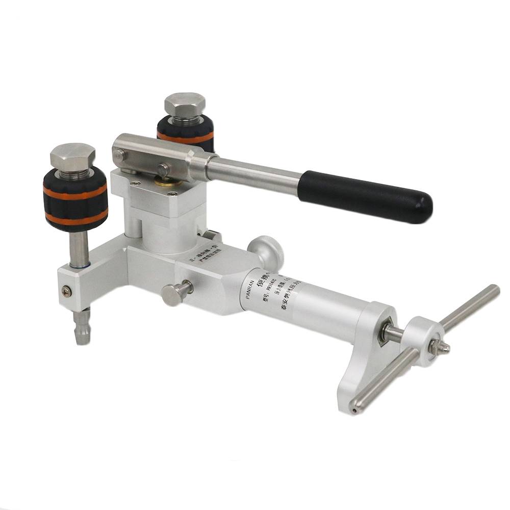 Laboratory 70bar Handheld Pneumatic Pressure Test Pump